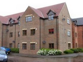 3 bedroom Flat to re...